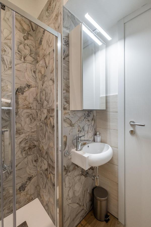 Studio 24 - Holiday & Business Apartment Bologna Eksteriør bilde