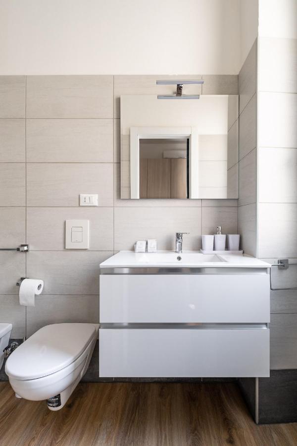 Studio 24 - Holiday & Business Apartment Bologna Eksteriør bilde